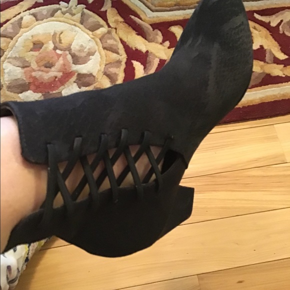 New York Transit size 7 Women’s granny core Victoria shoes heel boots - Picture 3 of 9